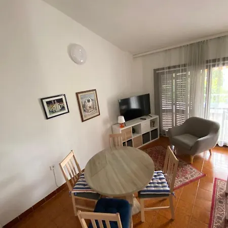 Apartment Natasa Punat