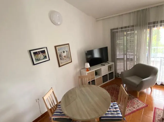 Апартаменты Natasa Пунат