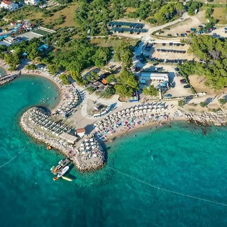 Natasa Lejlighed Punat